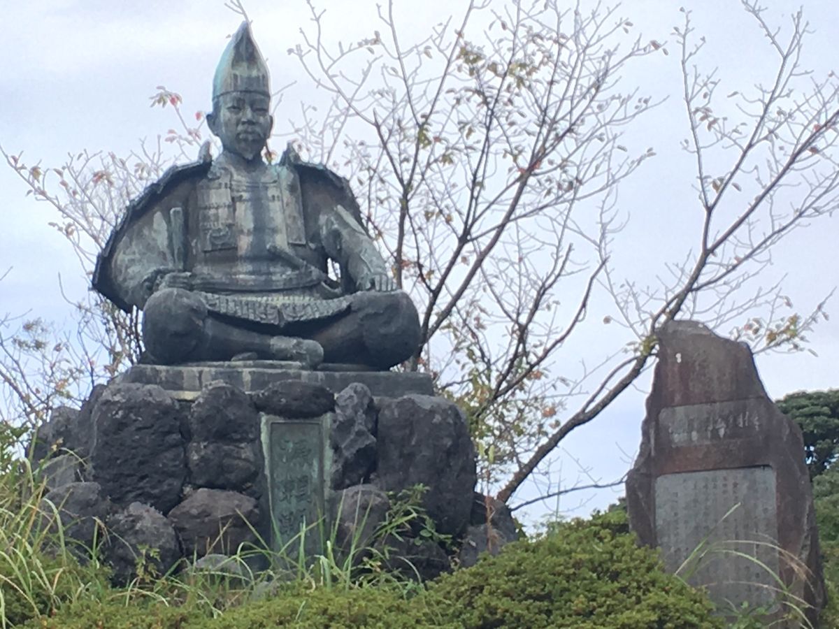 ⭐︎鎌倉散策⭐︎
・宇賀福神社で銭洗💴
・源頼朝（ここまでの道、急な登り坂...