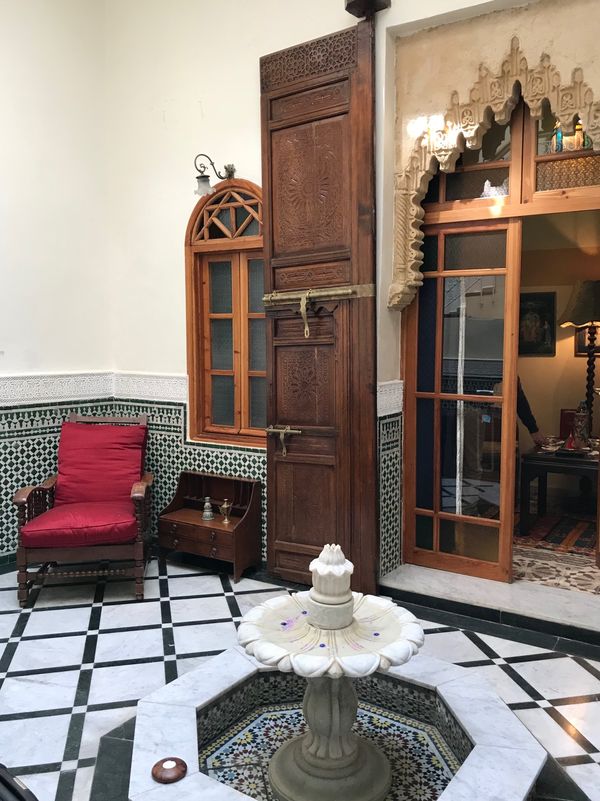 ジブラルタル・ジブラルタル「ジブラルタル海峡を渡る」の写真：ラバトでの宿泊は旧市街の迷路の中にあるリ...