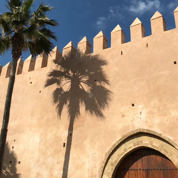 ジブラルタル・ジブラルタル「ジブラルタル海峡を渡る」の写真：バスでタンジェからラバトに移動。
モロッ...