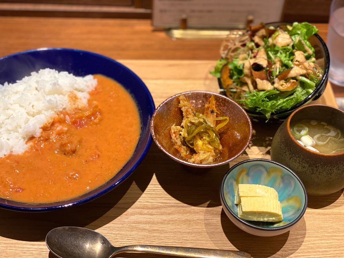 炭火焼と季節料理Meal（ミール）

海老のストロガノフ
濃厚で美味しかっ...