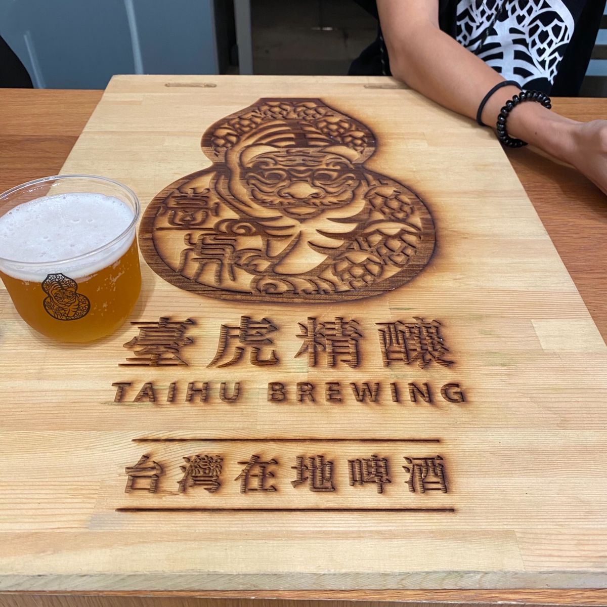 10月でま30度近くになるので、日本の夏のような感覚で冷えたビールは常に美...