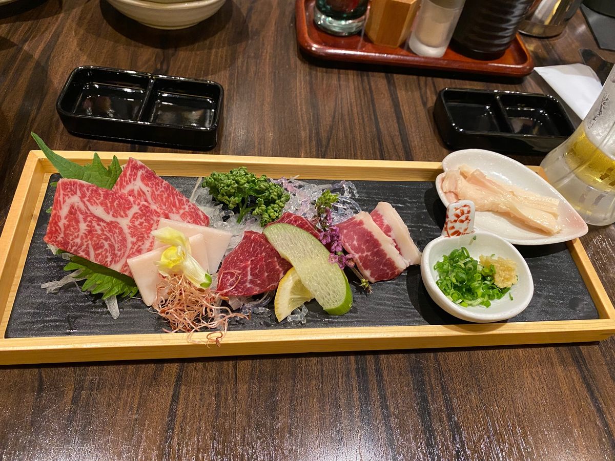 【3日目】
市電から熊本城
水前寺公園
出水神社
馬刺し