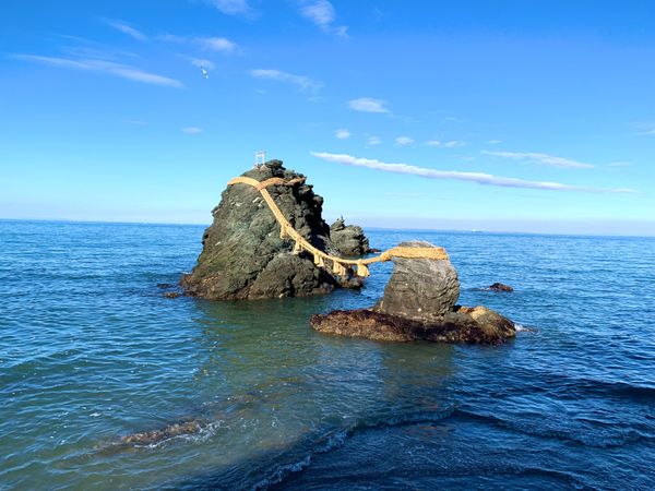 日本・三重県「日本・三重/Mie Japan」の写真：猿田彦大神を祀る二見興玉神社。
開運や家...