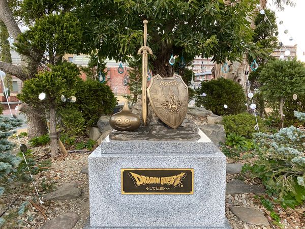日本・徳島県「神戸旅！淡路島からの徳島へも観光！」の写真：ドラクエの記念碑！