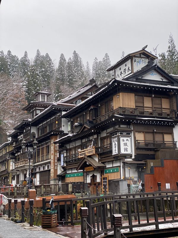 日本・銀山温泉「山形・山寺・銀山温泉　2021.12」の写真