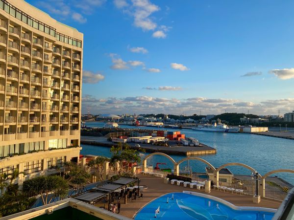 日本・沖縄県「急遽入った2021年最後の沖縄出張」の写真：ロワジールホテル那覇

せっかく天気が良...