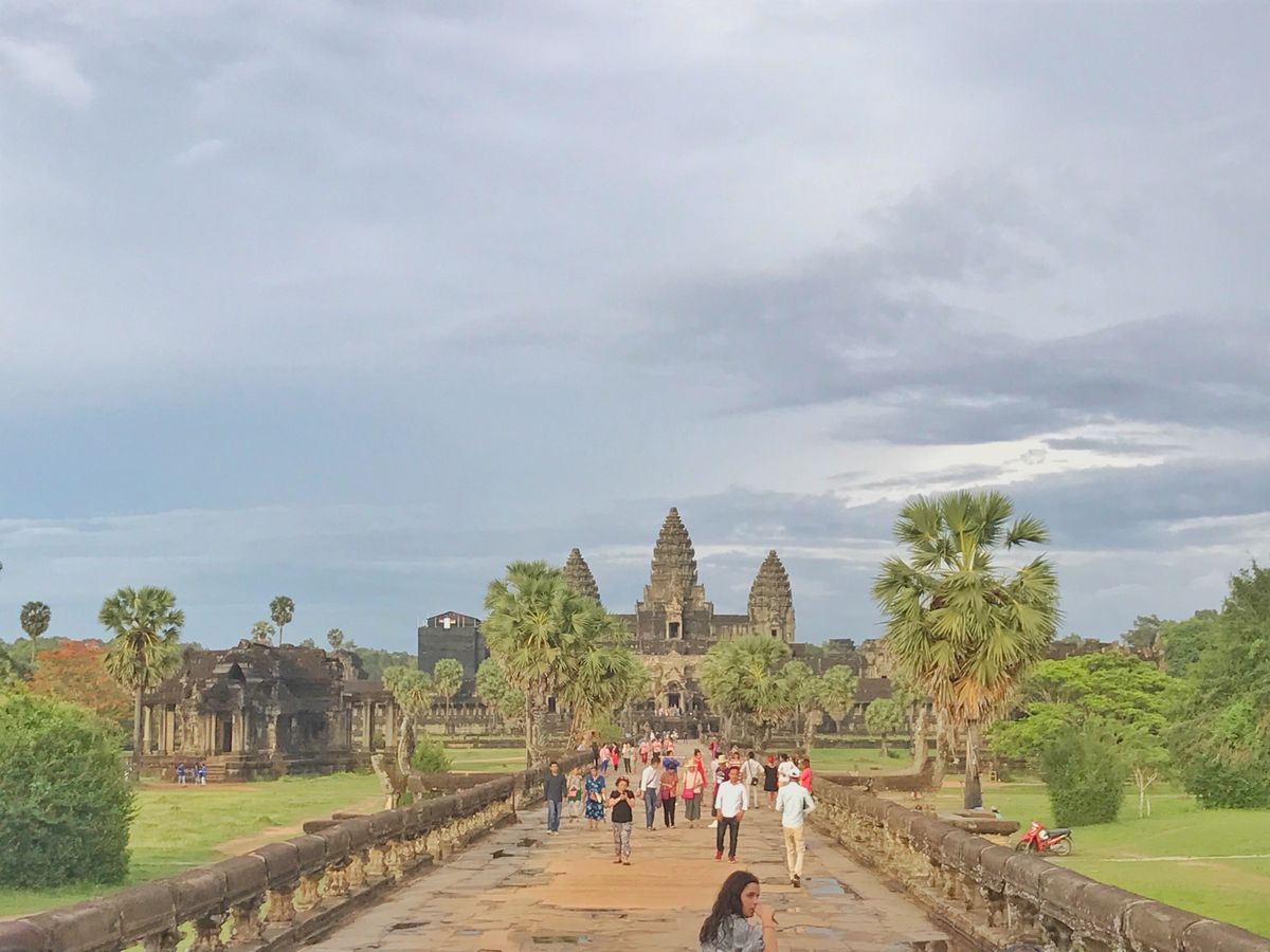 18th May 2017 pic📷

អង្គរវត្ត /Angkor...