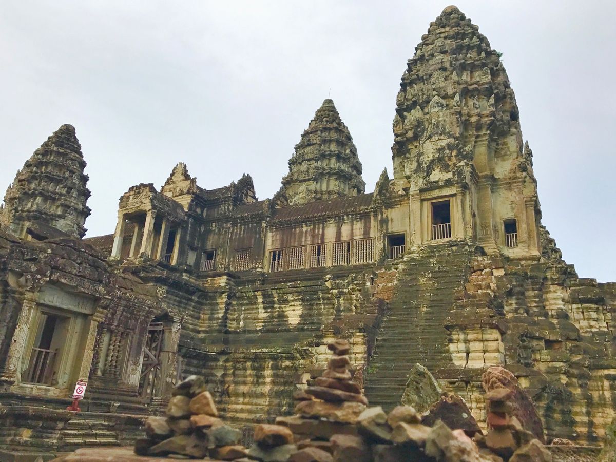 18th May 2017 pic📷

អង្គរវត្ត /Angkor...