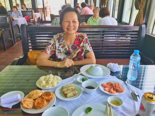 ベトナム・ハノイ「🇻🇳and🇰🇭job⚑⁎∗」の写真：16th May 2017 pic📷

...