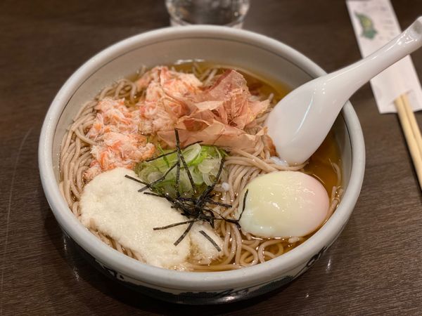 日本・金沢「前回で今年最後かと思いきや、もう一回金沢出張」の写真：中佐中店 小松空港店

名物らしい義経そ...