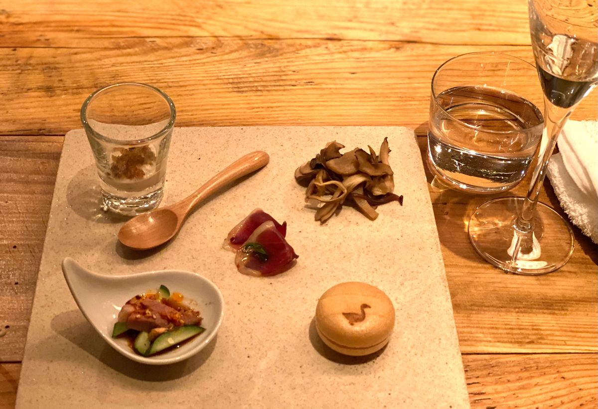 無鴨黒（Na camo guro）麻布十番

数ヶ月前から鴨が食べたい衝動...