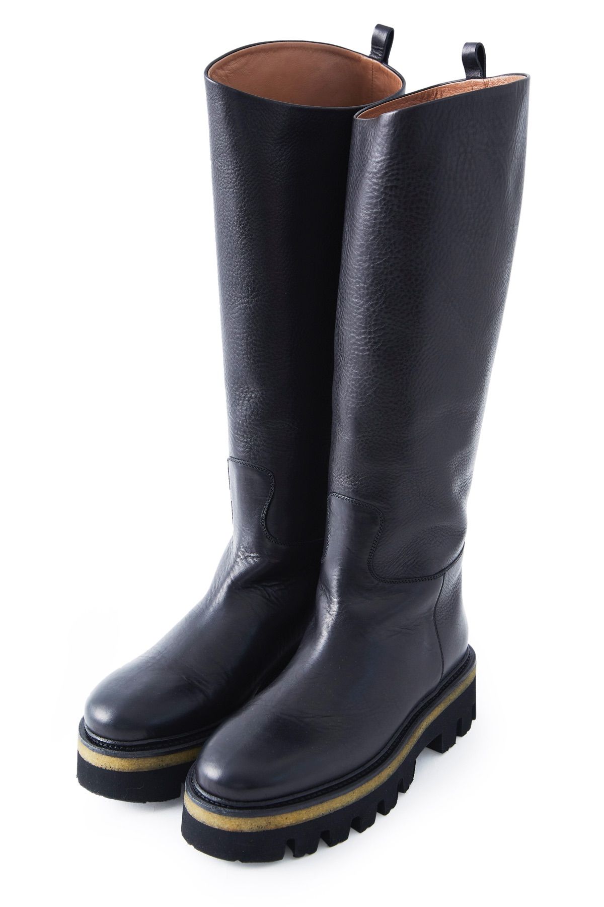 バーニーズ ニューヨーク六本木店

Kさんとの待ち合わせまで
まだ少し時間...