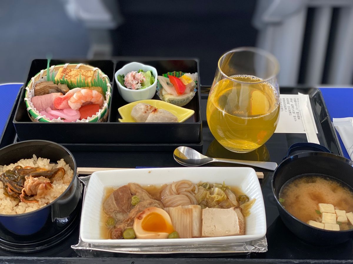 帰りの機内食もしっかり完食
復路は運転があるから
お酒飲めないのが難点

...