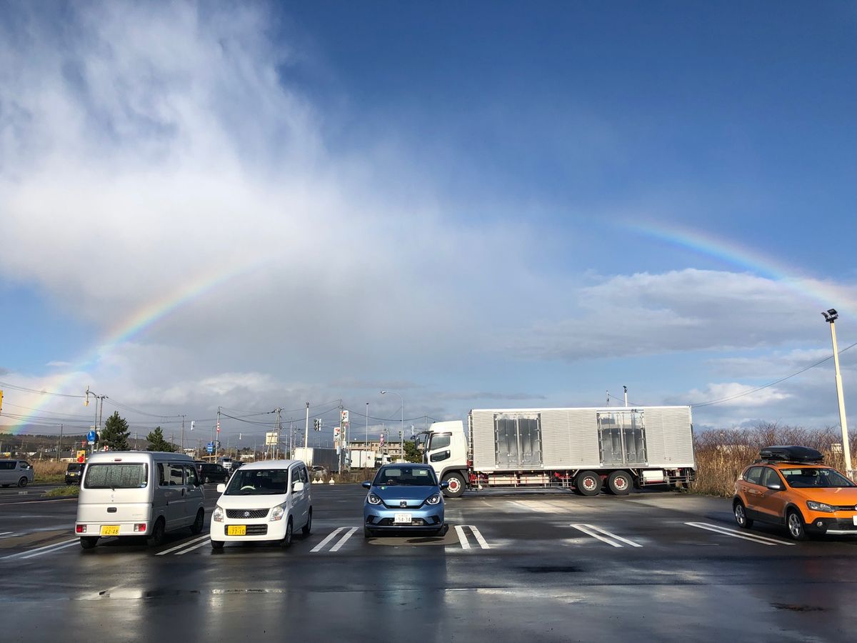 11/12 翌日、朝洞爺湖で散策、ポケモンマンホール発見！！その後函館に向...