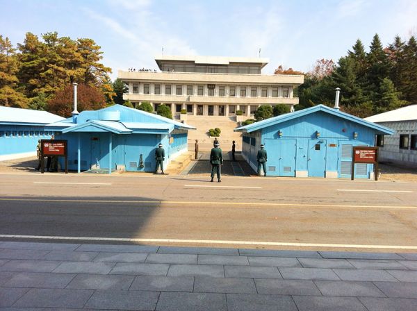 大韓民国 (韓国)・ソウル他「愛の不時着」の写真：国境近くは緊張しました。