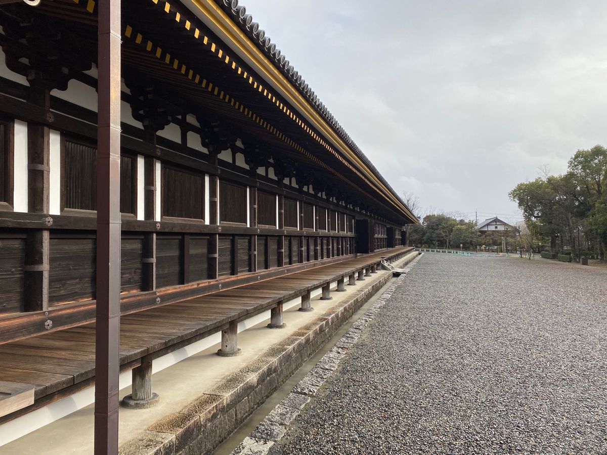 京都
●京都東急ホテルのレストラン風花」のデザート
●三十三間堂
●三十三...