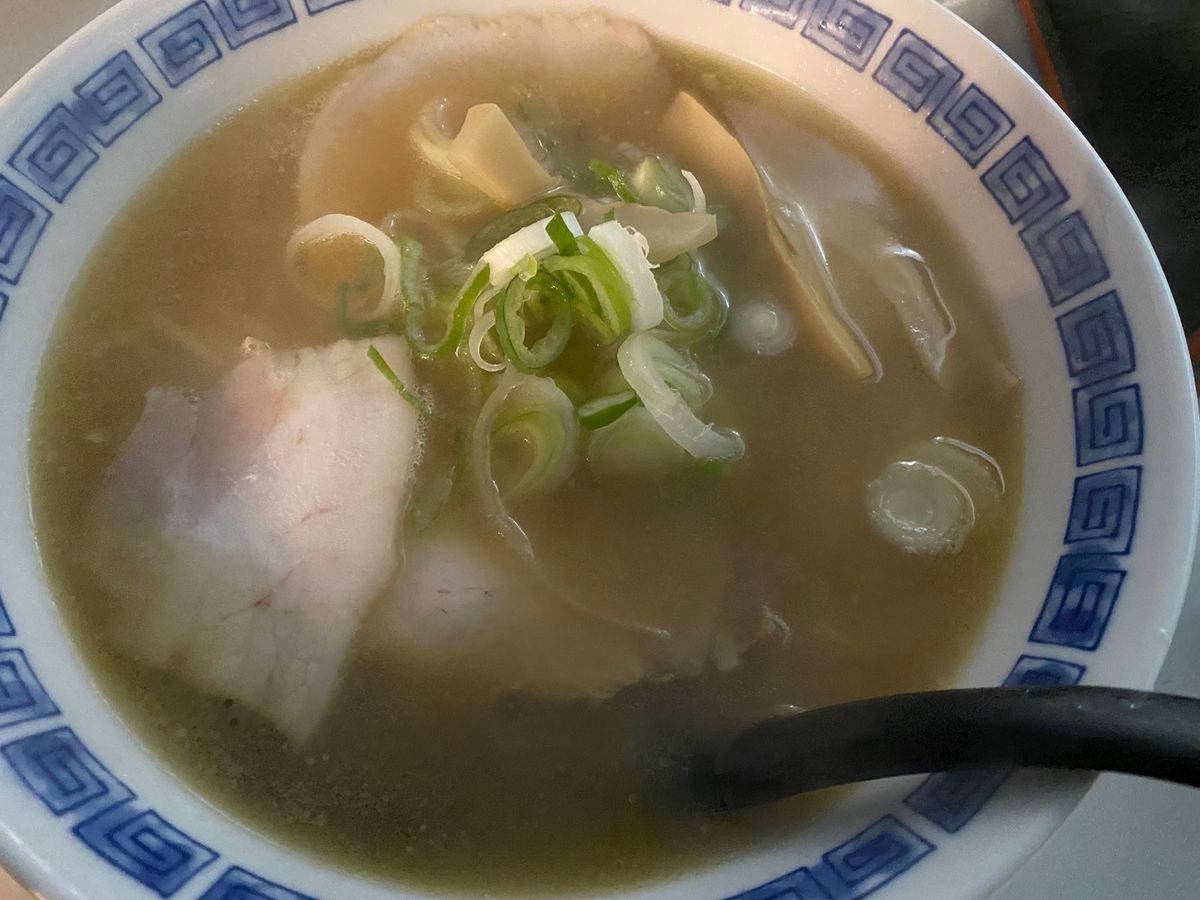 敦賀駅の屋台ラーメン！寒い中、外でラーメン食べたけど最高でした！