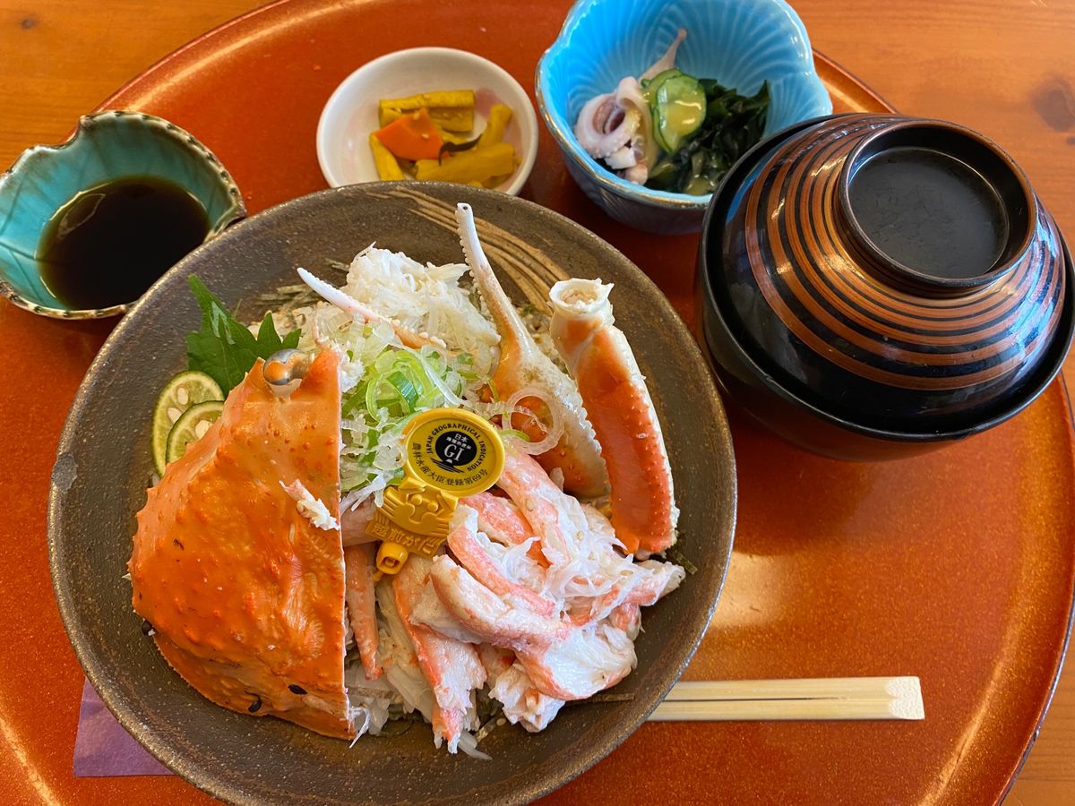 越前ガニ！一人で行くと丼くらいしか食べるものない！笑

