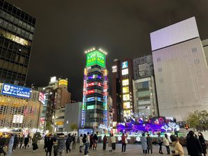 25日、クリスマスぱーちー🎉

毎年この時期は仕事が忙しく、クリスマスどこ...