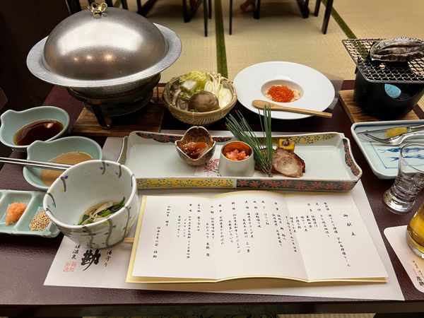 日本・宮城県「2年ぶりの宮城へ」の写真：夕飯は個室で大人5人に子供6人
カオス
...