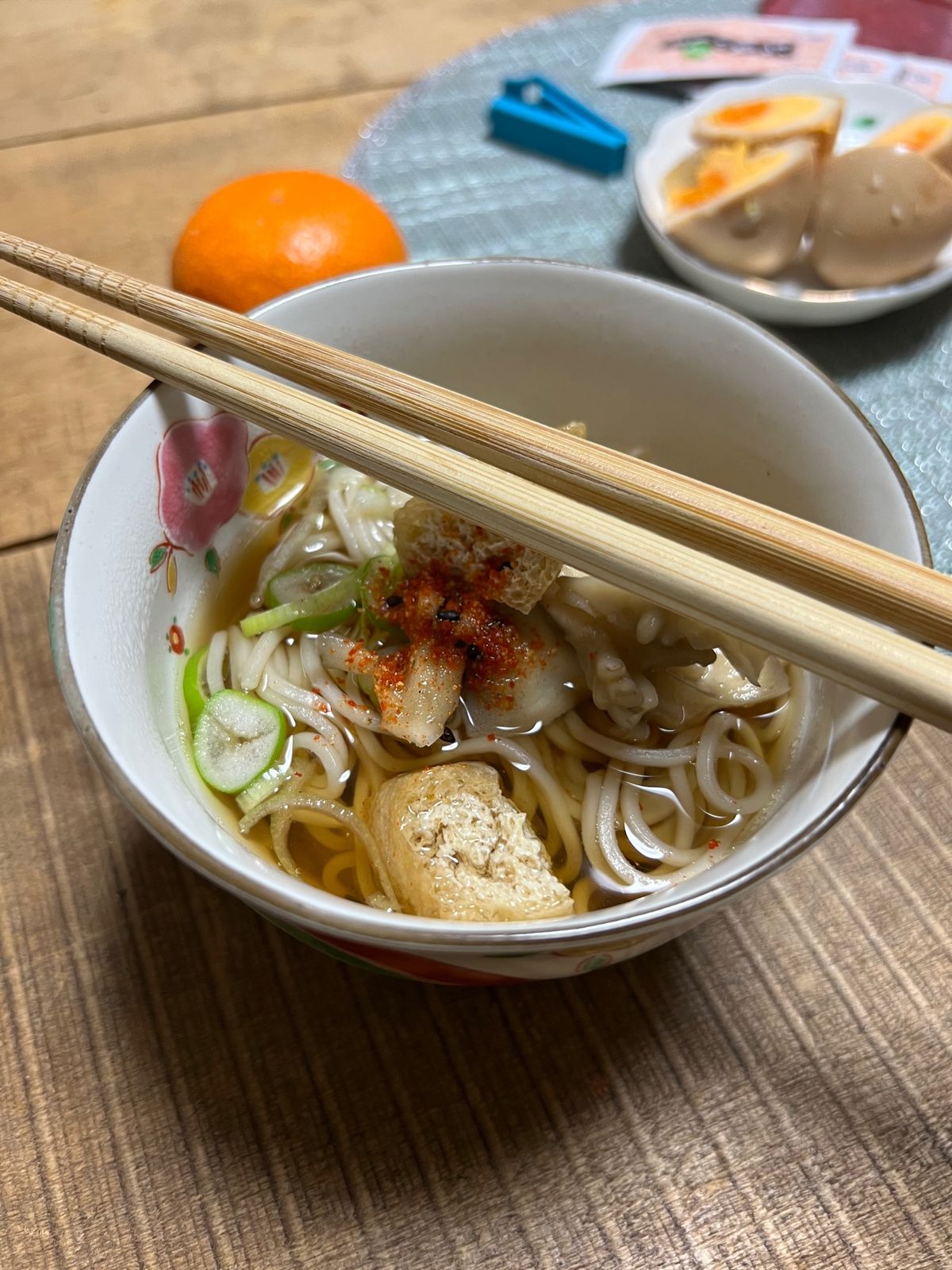 実家で年越し

10人、2犬、1猫で

東京から連れてきたうちの犬は多分猫...