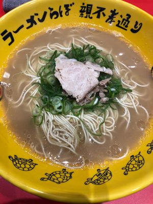 ラーメン
てっちり
イカ
鯖
かめの手
何食べても美味しい♡