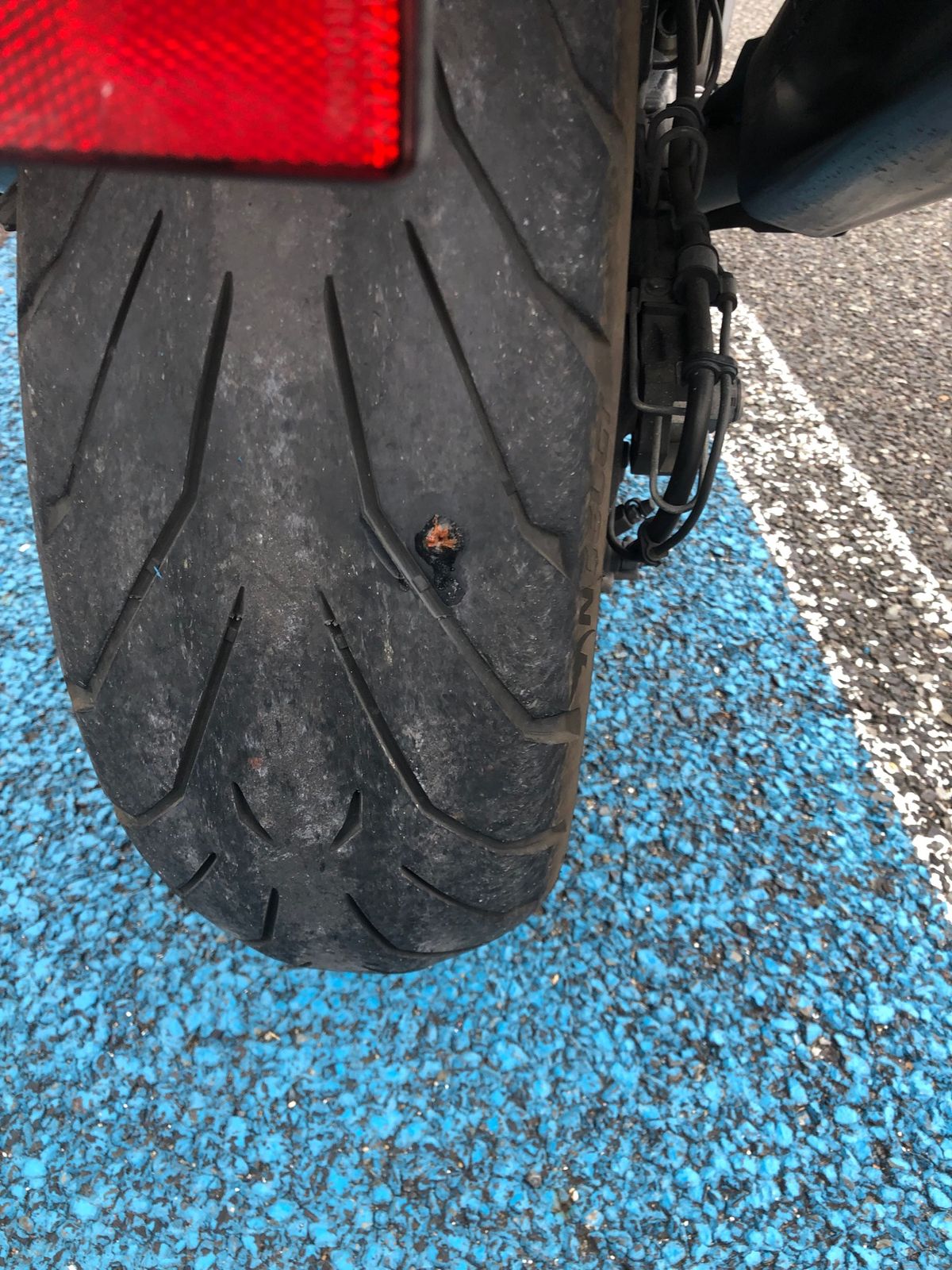 ①高速道路でパンク、応急処置後
②平知盛公
③源義経
④長州砲