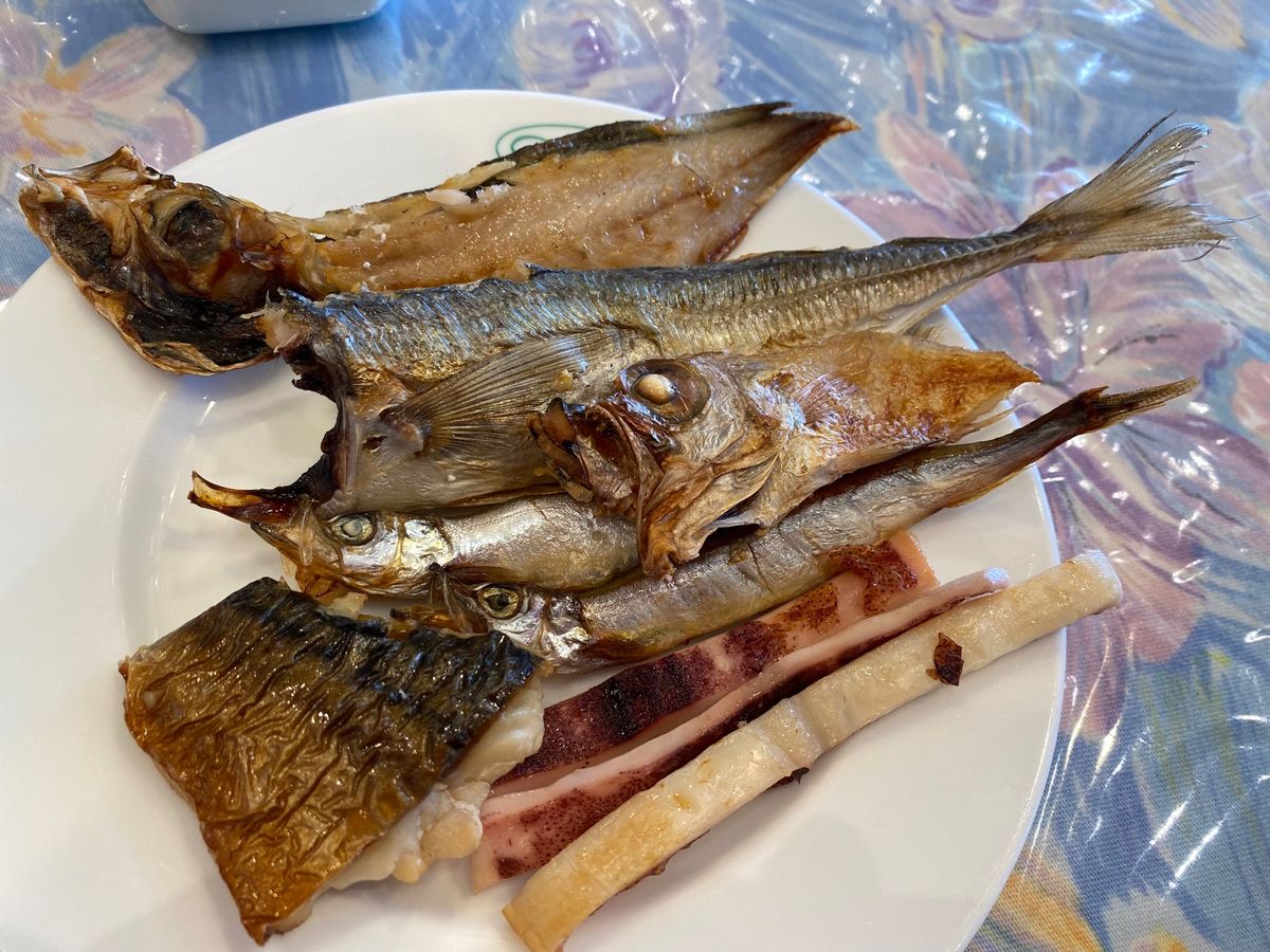 朝ごはんはバイキング🥞
焼き魚や
注文を受けて焼いてくださるオムレツなど
...