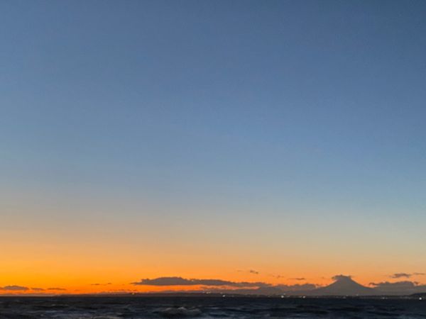 日本・鴨川「鴨川から南房総半周」の写真：金谷にて美しい富士山、夕景を見て
美波亭...