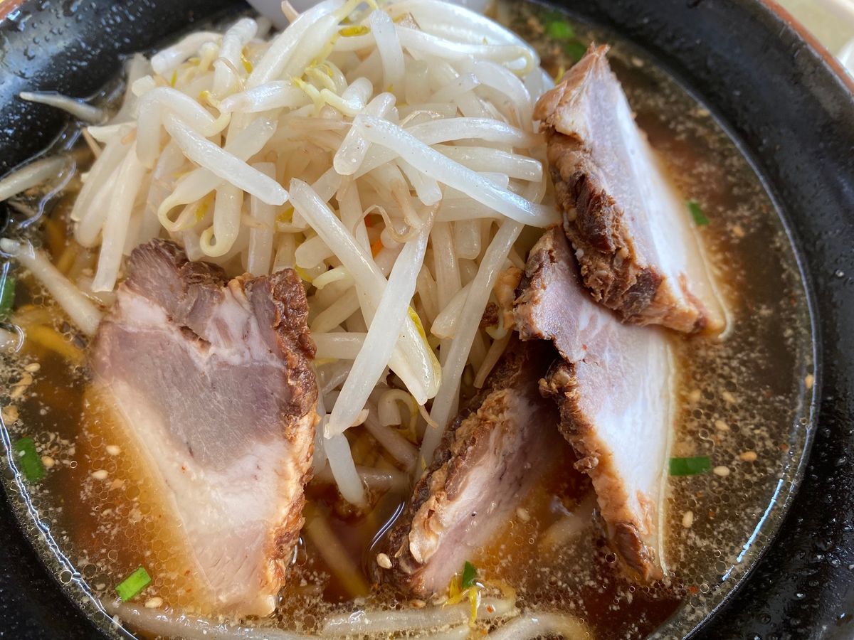 お昼は15時になったので館山のくるまやラーメンさん🍜
美味しくいただきまし...
