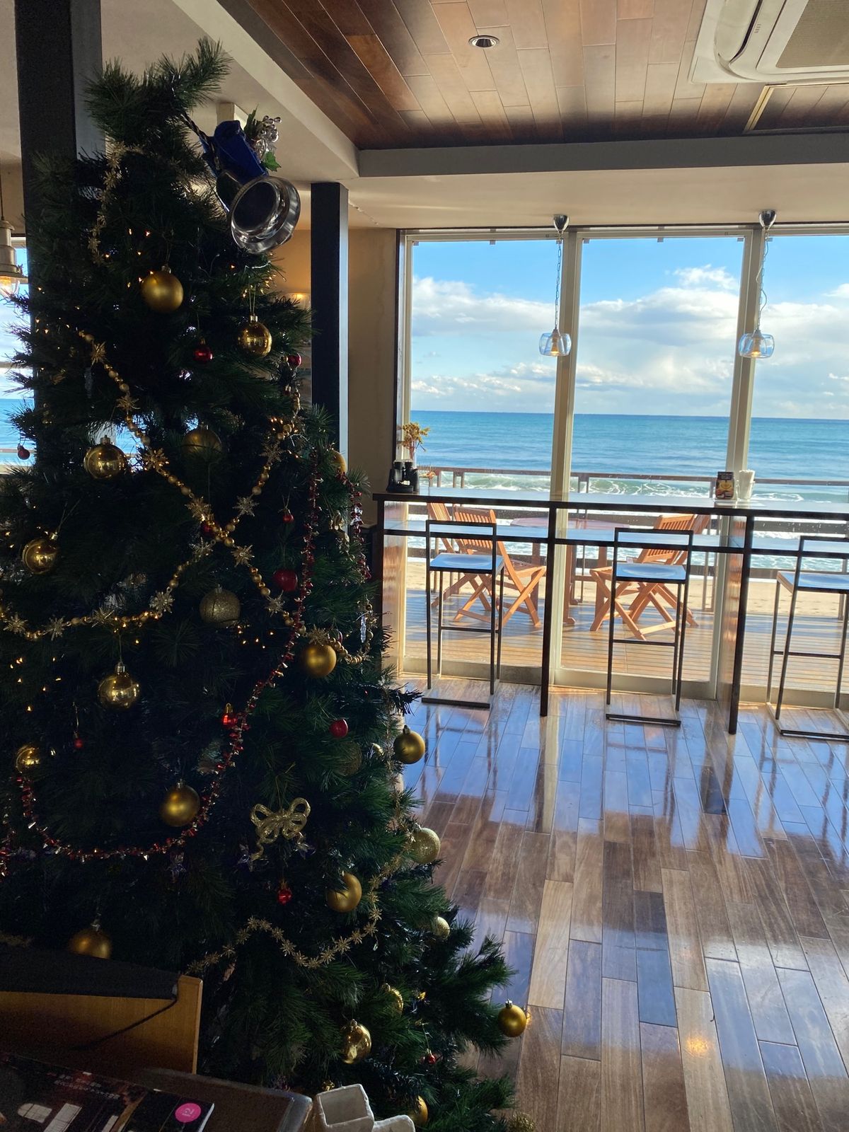 部原海岸にある
ラグタイムさんで
私はシーフードパスタ🍝
友達は勝浦タンタ...