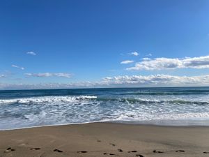 部原海岸で海を眺めました🌊

うーみーはーひろいーなーおおきーなー😆