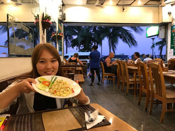 タイ・バンコク「海外旅行初心者、タイに行きタイ🇹🇼」の写真：サムイ島編

バンコクから高速バスに乗っ...