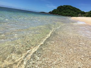 船に乗って無人島へ🏝