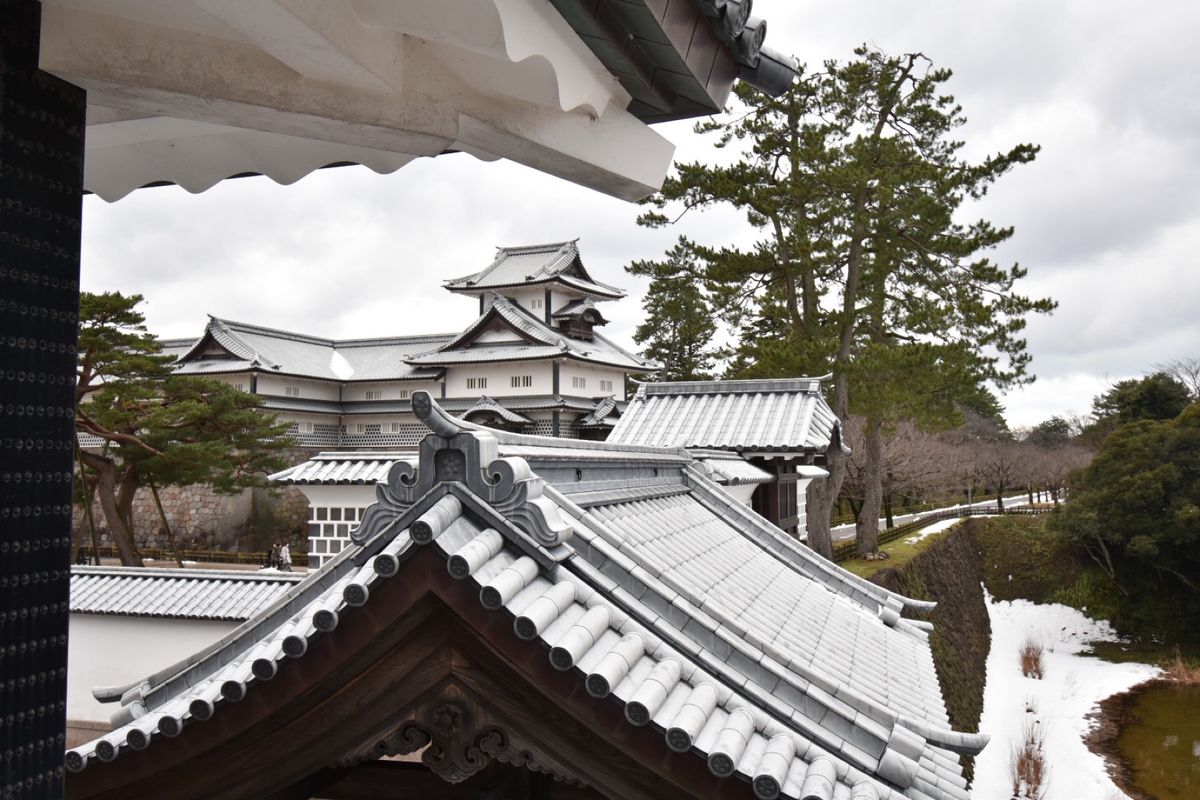 金沢城！もうちょっと雪が積もっている感じがよかったなー
