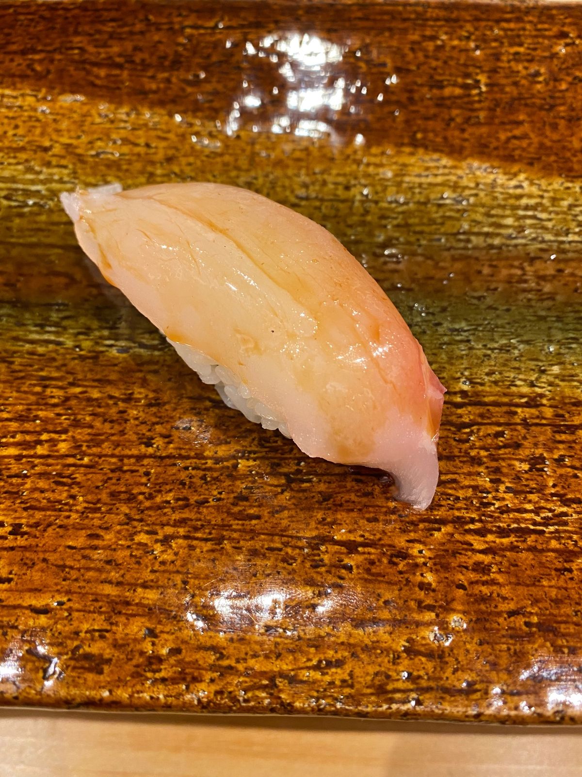 歴々のお寿司！
めっちゃうまい！
昼過ぎに行ったら空いててラッキー！