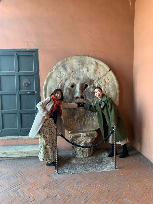 イタリア・ローマ「初めてのヨーロッパ🇮🇹イタリア🍕」の写真：真実の口＆トレビの泉