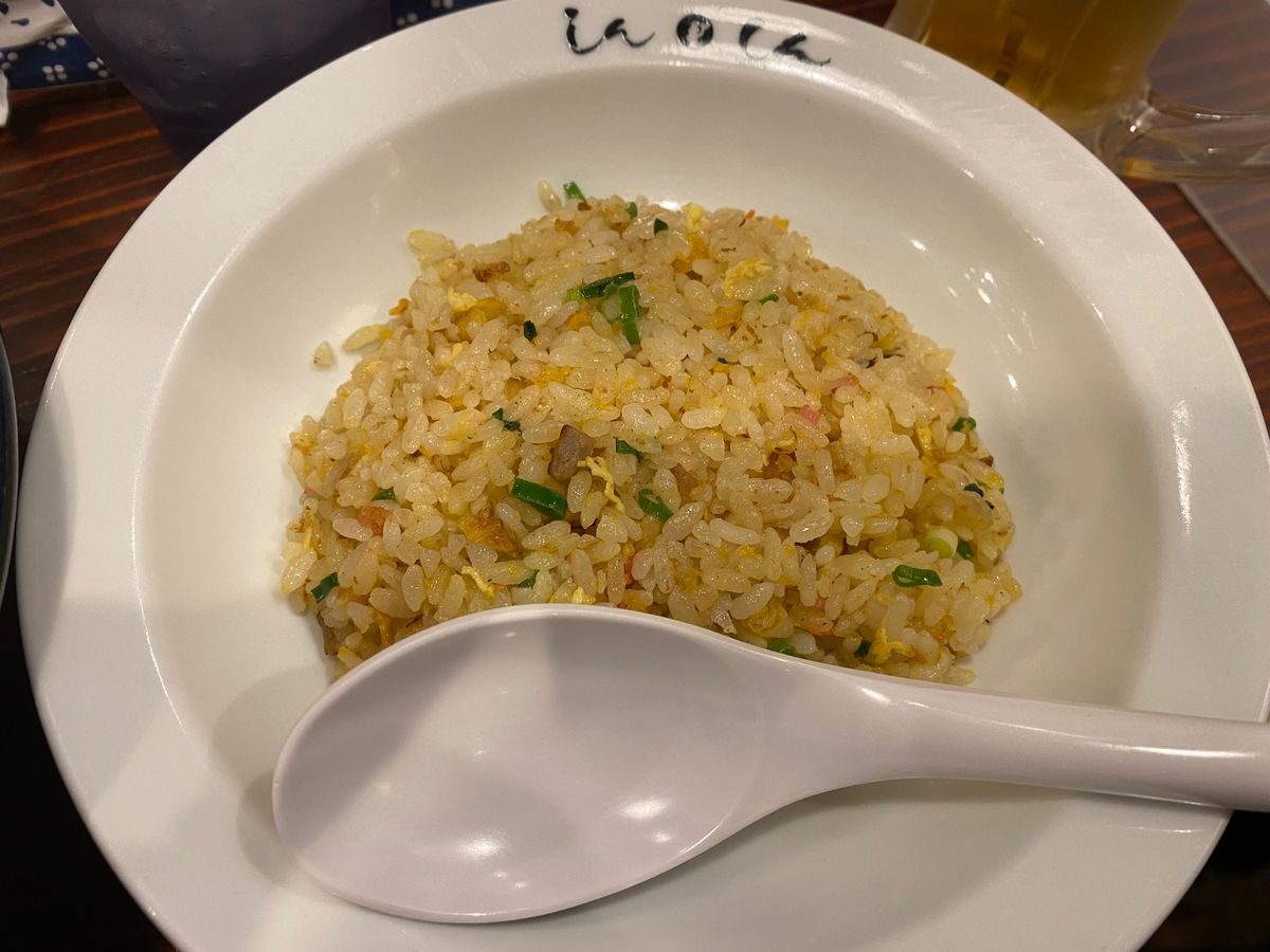 博多ラーメン！のshin-shin！
焼き飯も食べた！