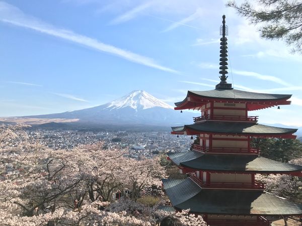 日本・山梨県「新倉山　富士吉田」の写真