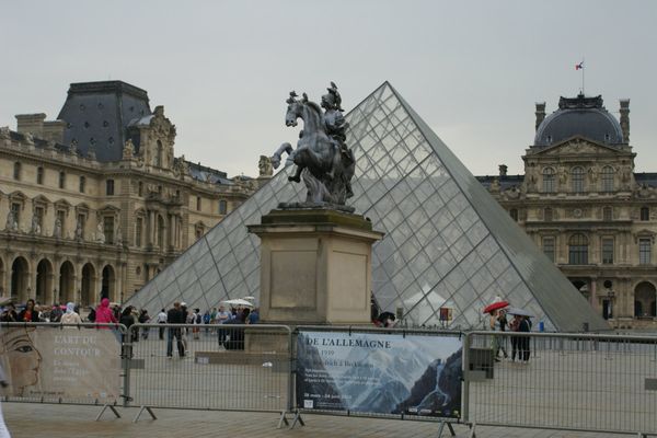 フランス・パリ「Paris」の写真