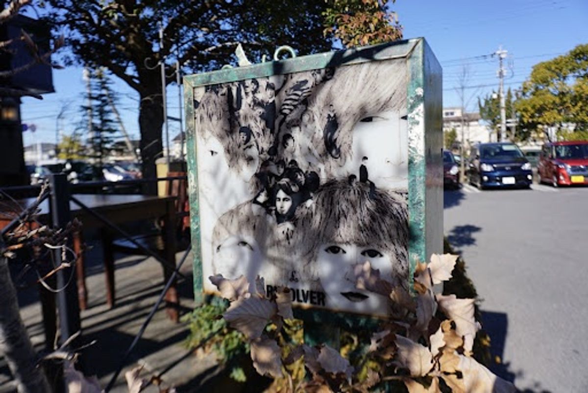 ペニーレイン　宿郷店

ちゃんと車まである