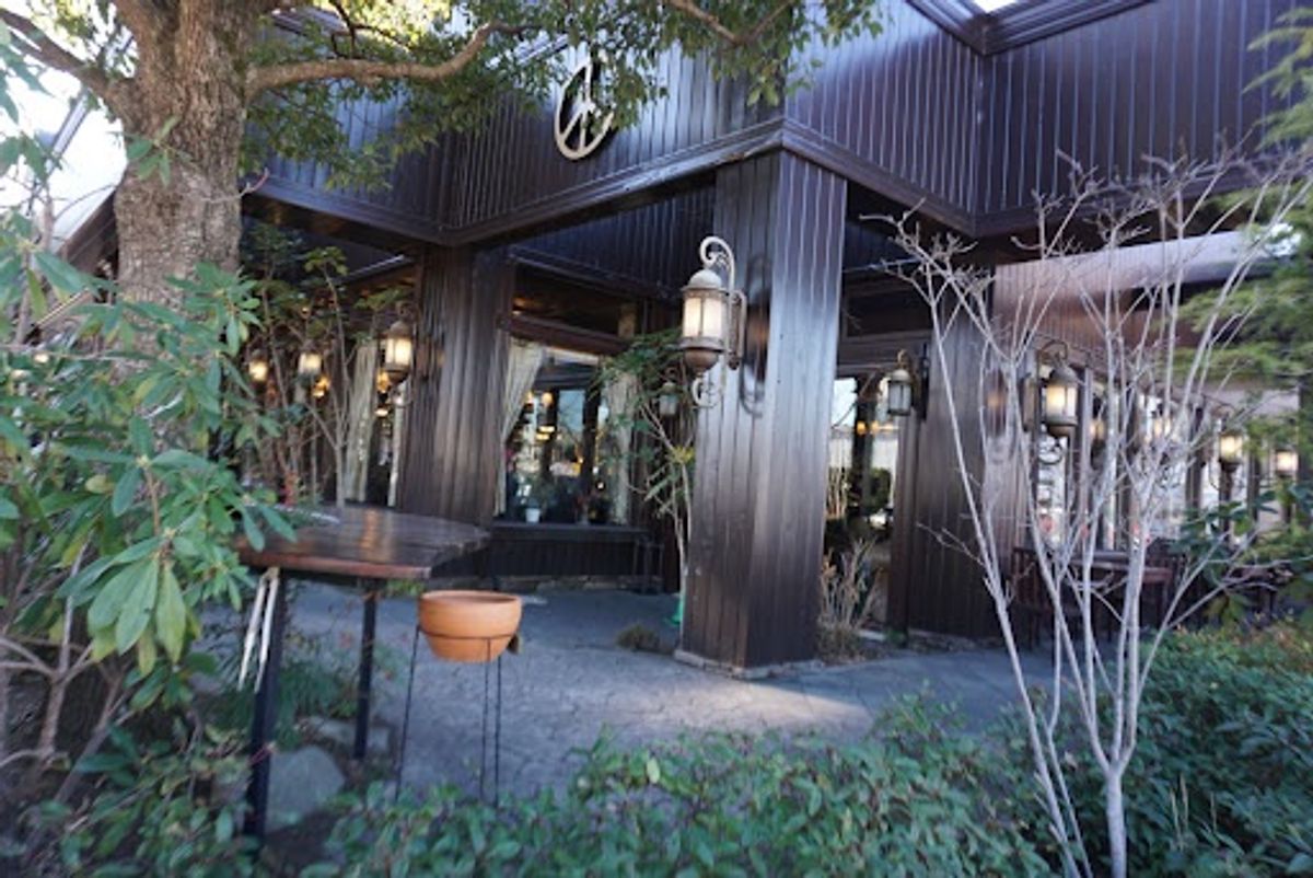 ペニーレイン　宿郷店

ちゃんと車まである