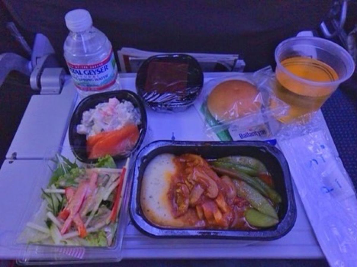 12nd Jul. 2017 pic📷

機内食𓌉◯𓇋 ‎

どんなに爆睡...