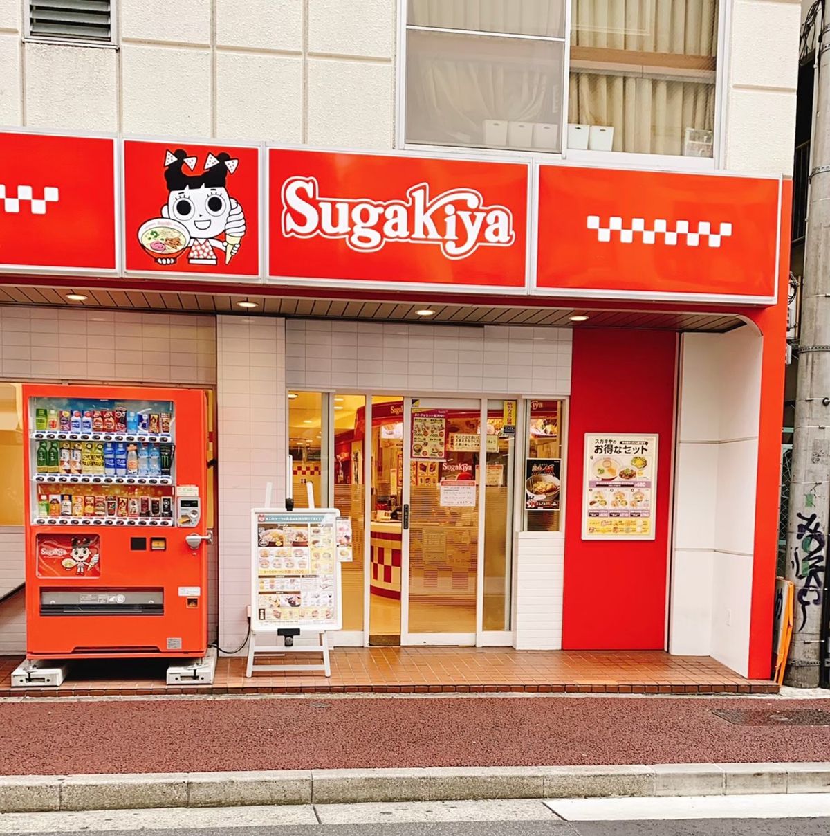 味仙のアサリラーメンと
台湾ラーメン
スガキヤのラーメン
