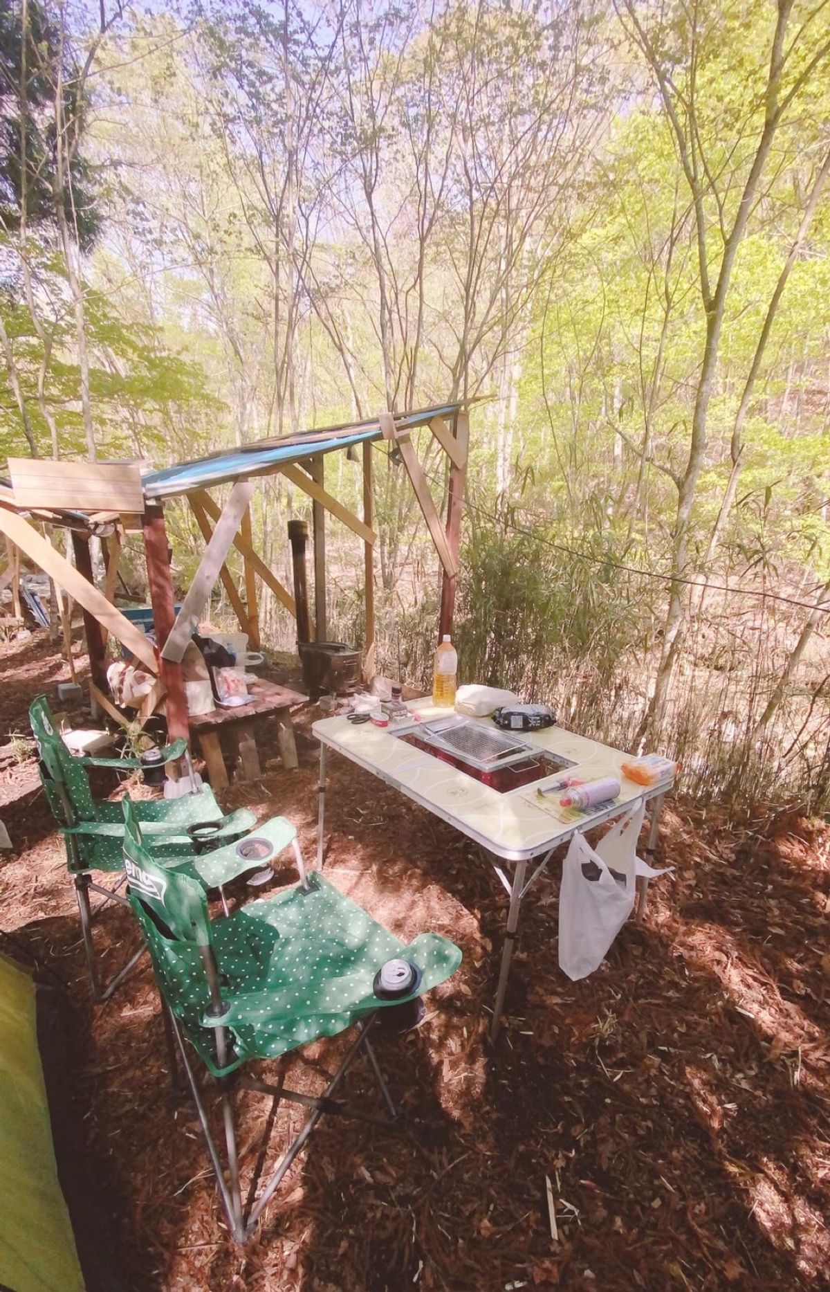 貸切状態のキャンプ場

外で食べるとおいしい❤️

大自然が1番のごちそう...
