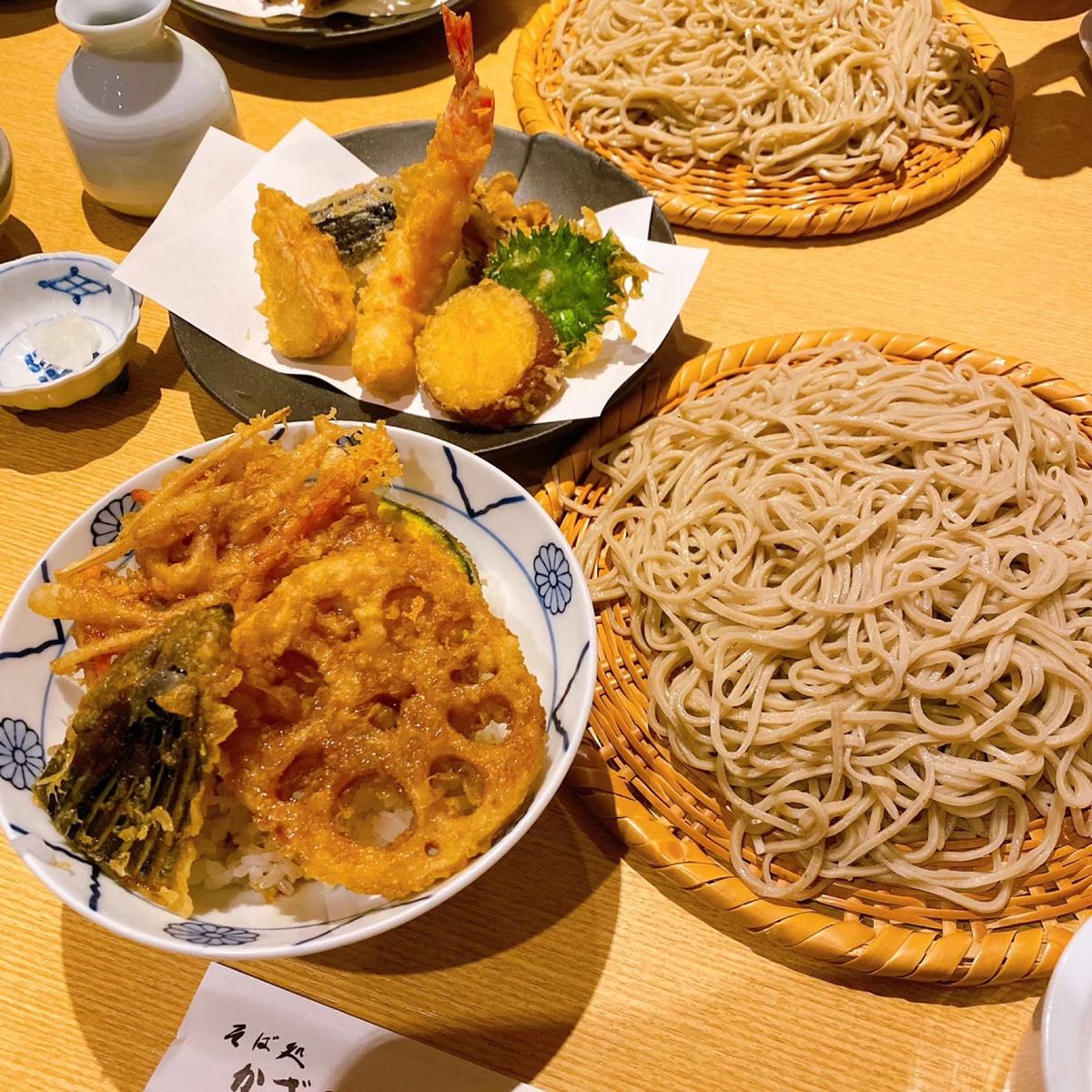 新京亭のラーメン

かざこしの天ざる