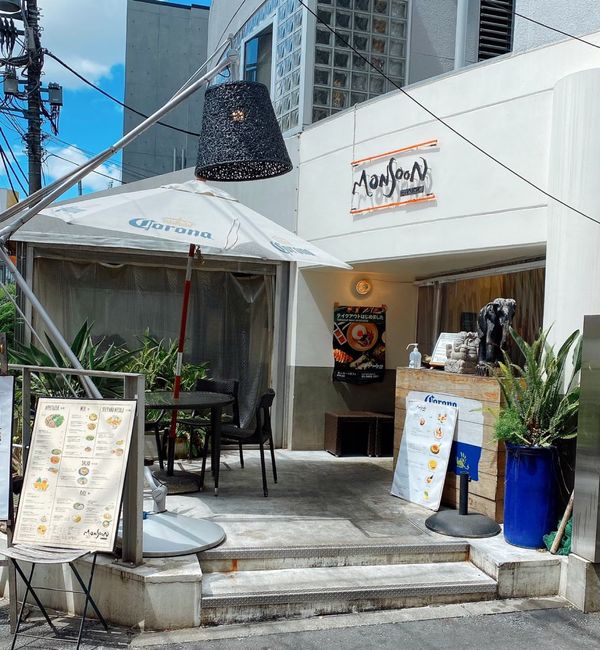 日本・東京都「浅草橋Daytrip」の写真：モンスーンカフェ
前菜のエビトーストと生...