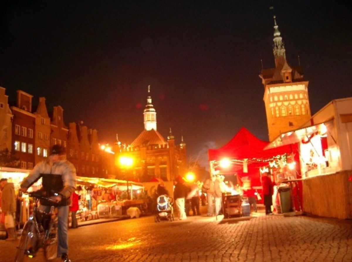 2007年12月10日前後。静かで美しい運河の街グダンスク。