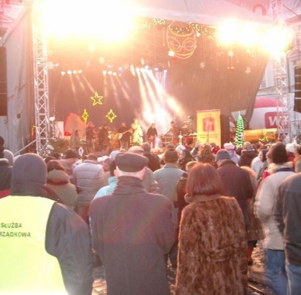 リトアニア・クライペダ「関空→ヴィルニス→クライペダ→ ヴィルニス→ワルシャワ→ グダンスク→ ワルシャワ→ ヴィルニス→ ワルシャワ→ 関空」の写真：2007年12月15日。ワルシャワ。