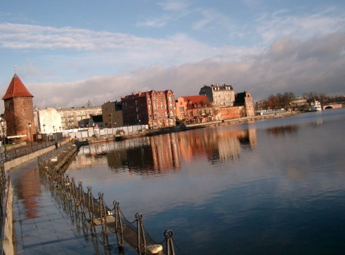 2007年12月2日から4日。静かで美しい運河の街グダンスク。